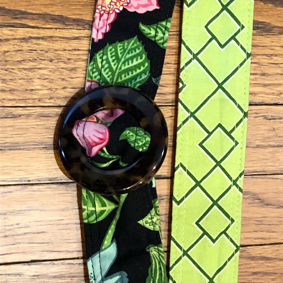 Vera Bradley Botanica Belt - NWOT - Picture 2 of 4